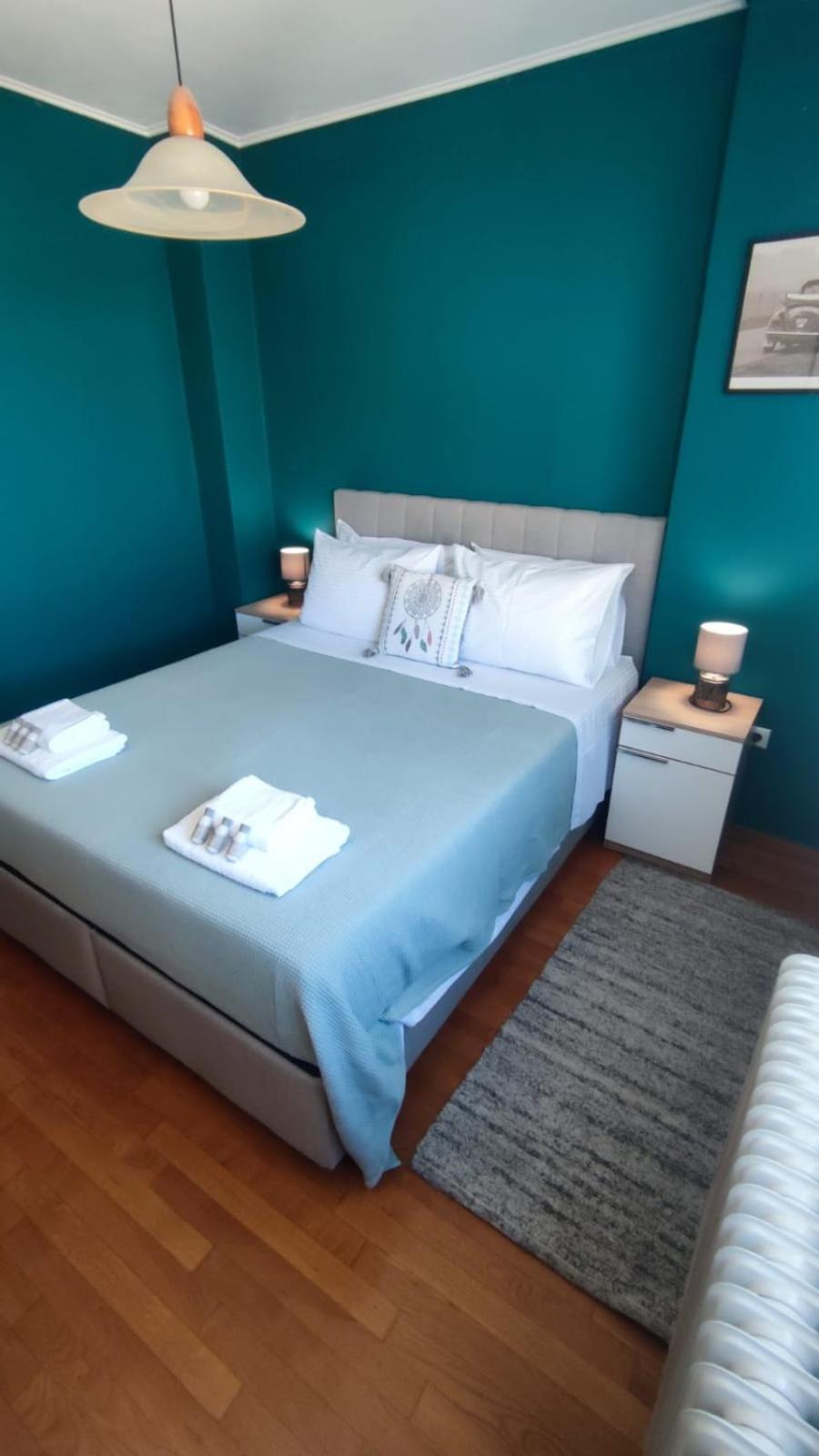 Penthouse Near Center Athens